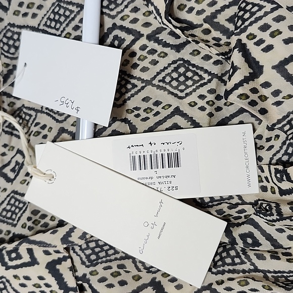 Circle of trust silva dress - Picture 9 of 11